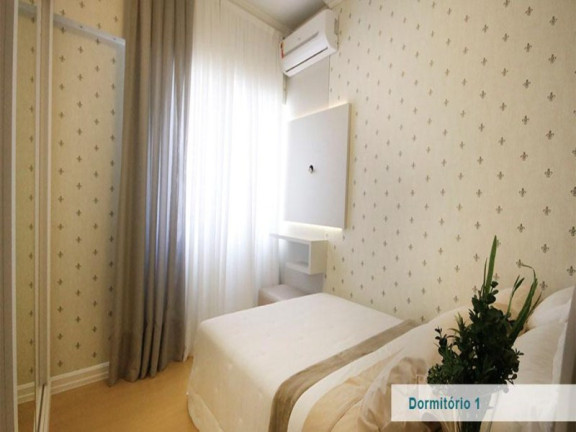 Imagem Imóvel com 3 Quartos à Venda, 200 m² em Centro - Balneário Camboriú Imagem Imóvel com 3 Quartos à Venda, 200 m² em Centro - Balneário Camboriú