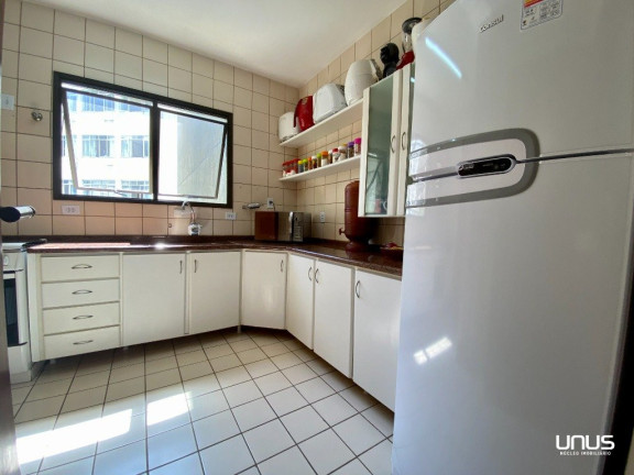 Imagem Apartamento com 2 Quartos à Venda, 81 m² em Centro - Florianópolis Imagem Apartamento com 2 Quartos à Venda, 81 m² em Centro - Florianópolis