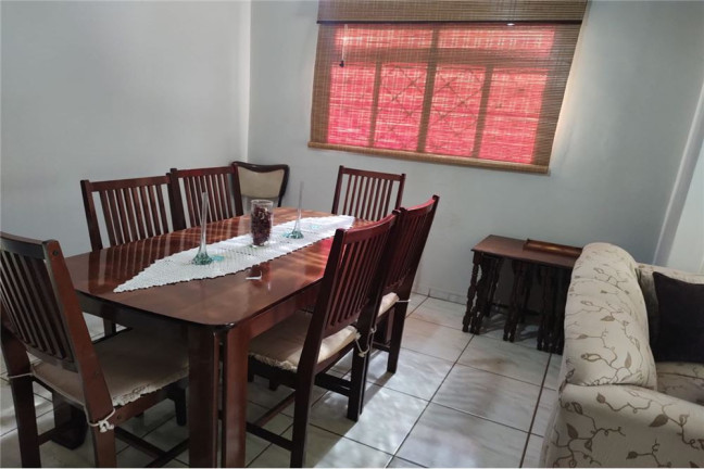 Imagem Casa com 3 Quartos à Venda, 199 m² em Nogueira - Barretos Imagem Casa com 3 Quartos à Venda, 199 m² em Nogueira - Barretos