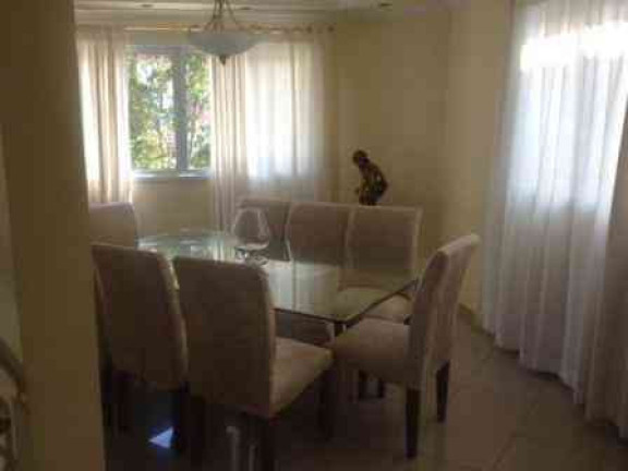 Imagem Casa com 3 Quartos à Venda, 461 m² em Aruã - Mogi Das Cruzes Imagem Casa com 3 Quartos à Venda, 461 m² em Aruã - Mogi Das Cruzes