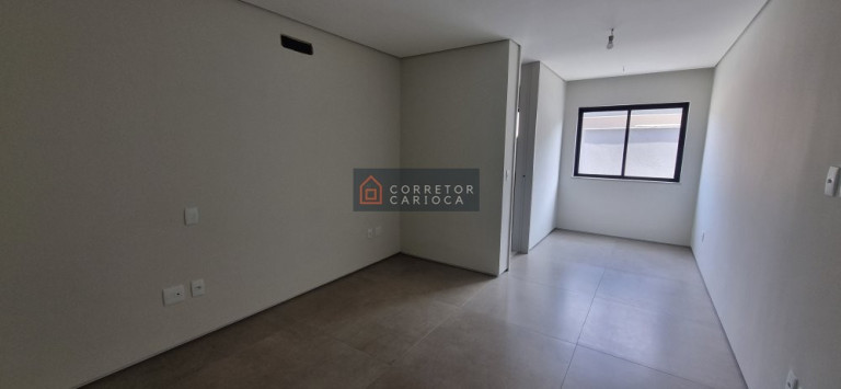 Imagem Casa com 4 Quartos à Venda, 490 m² em Barra Da Tijuca - Rio De Janeiro Imagem Casa com 4 Quartos à Venda, 490 m² em Barra Da Tijuca - Rio De Janeiro