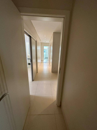 Imagem Casa de Condomínio com 4 Quartos à Venda, 520 m² em Alphaville Flamboyant Residencial Araguaia - Goiânia Imagem Casa de Condomínio com 4 Quartos à Venda, 520 m² em Alphaville Flamboyant Residencial Araguaia - Goiânia