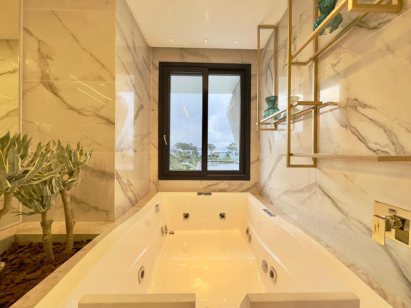 Imagem Casa com 4 Quartos à Venda, 596 m² em Xangri-la - Capao Da Canoa Imagem Casa com 4 Quartos à Venda, 596 m² em Xangri-la - Capao Da Canoa