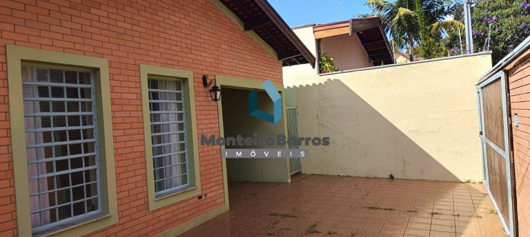 Imagem Casa com 3 Quartos à Venda, 300 m² em Jardim Flamboyant - Campinas Imagem Casa com 3 Quartos à Venda, 300 m² em Jardim Flamboyant - Campinas
