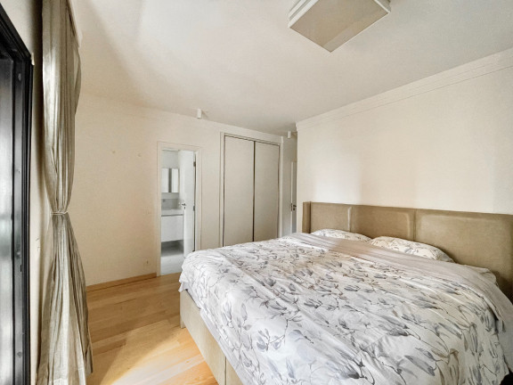 Imagem Apartamento com 3 Quartos à Venda, 192 m² em Aclimação - São Paulo