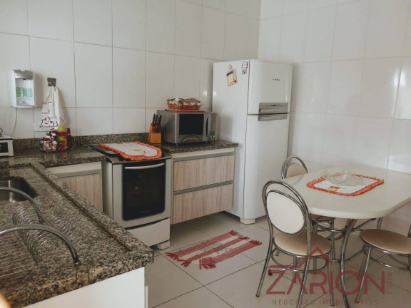 Imagem Casa com 4 Quartos à Venda, 230 m² em Piracangaguá - Taubaté Imagem Casa com 4 Quartos à Venda, 230 m² em Piracangaguá - Taubaté