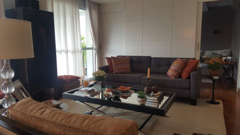 Imagem Imóvel com 4 Quartos à Venda, 252 m² em Campo Belo - São Paulo