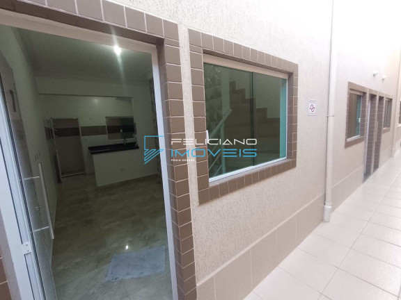 Imagem Casa com 2 Quartos à Venda, 54 m² em Guilhermina - Praia Grande Imagem Casa com 2 Quartos à Venda, 54 m² em Guilhermina - Praia Grande