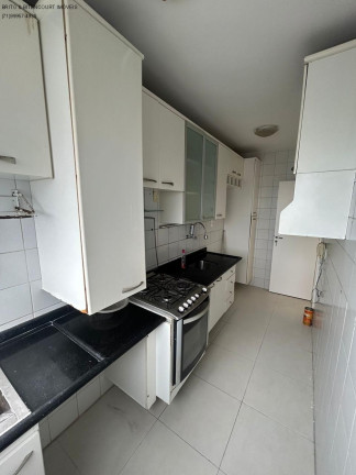 Imagem Imóvel com 3 Quartos à Venda, 75 m² em Imbuí - Salvador