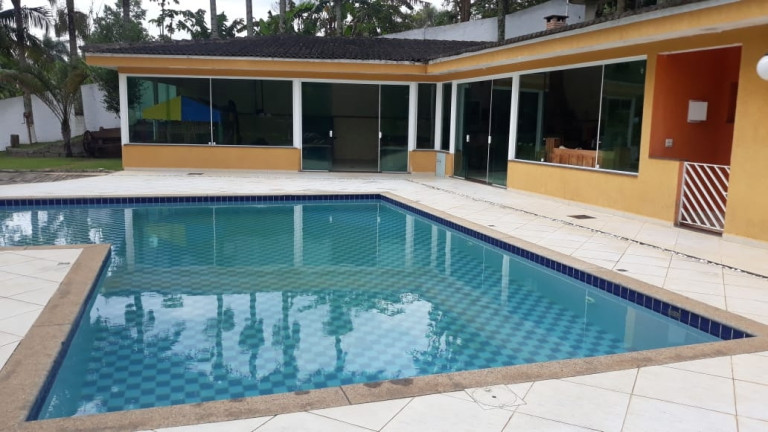 Chácara com 2 Quartos à Venda, 10 m² em Jd. São Luiz - Cotia