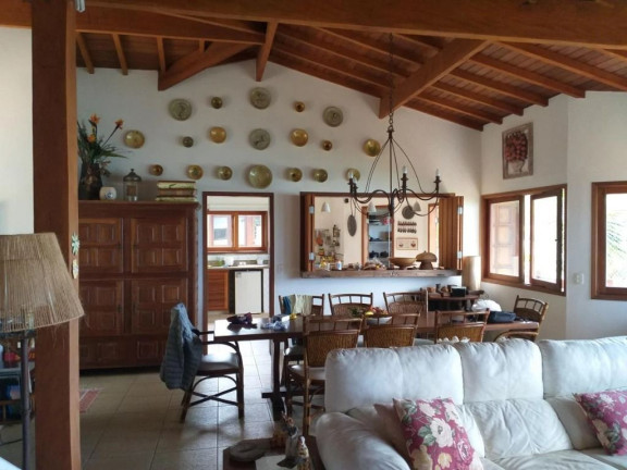 Imagem Casa com 5 Quartos à Venda, 400 m² em Toninhas - Ubatuba Imagem Casa com 5 Quartos à Venda, 400 m² em Toninhas - Ubatuba