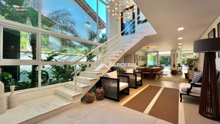Imagem Casa com 6 Quartos à Venda, 380 m² em Riviera Módulo 21 - Bertioga Imagem Casa com 6 Quartos à Venda, 380 m² em Riviera Módulo 21 - Bertioga