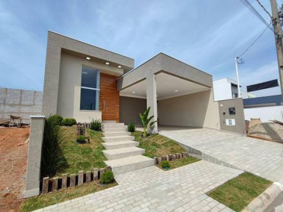 Imagem Casa de Condomínio com 3 Quartos à Venda, 250 m² em Centro Industrial Raphael Diniz - Bragança Paulista Imagem Casa de Condomínio com 3 Quartos à Venda, 250 m² em Centro Industrial Raphael Diniz - Bragança Paulista