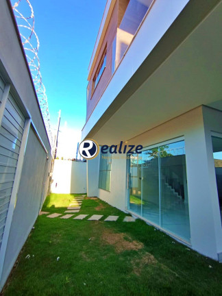 Imagem Casa com 3 Quartos à Venda, 235 m² em Itapebussu - Guarapari Imagem Casa com 3 Quartos à Venda, 235 m² em Itapebussu - Guarapari
