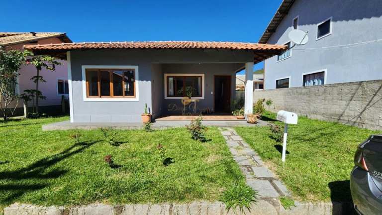 Imagem Casa com 3 Quartos à Venda, 300 m² em Vargem Grande - Teresópolis Imagem Casa com 3 Quartos à Venda, 300 m² em Vargem Grande - Teresópolis