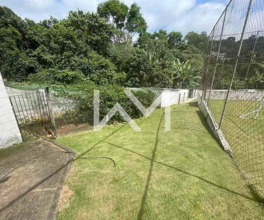 Imagem Chácara com 4 Quartos à Venda, 450 m² em Parque Jacarandás - Arujá Imagem Chácara com 4 Quartos à Venda, 450 m² em Parque Jacarandás - Arujá