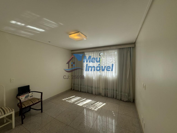 Imagem Casa com 4 Quartos à Venda, 493 m² em Asa Sul - Brasília Imagem Casa com 4 Quartos à Venda, 493 m² em Asa Sul - Brasília