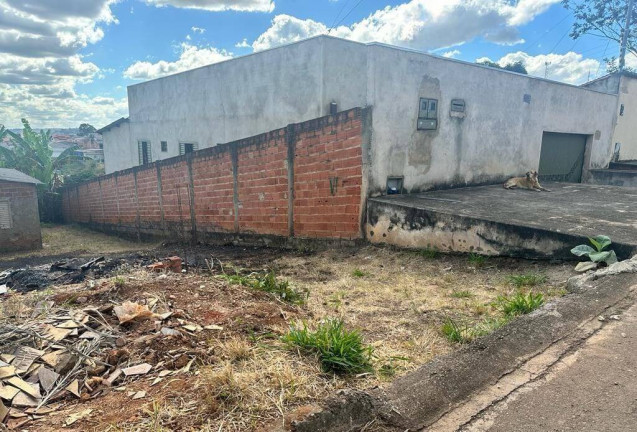 Imagem Terreno à Venda, 300 m² em Itamaraty 2ª Etapa - Anápolis Imagem Terreno à Venda, 300 m² em Itamaraty 2ª Etapa - Anápolis