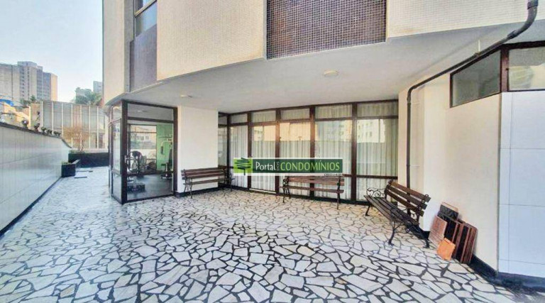 Imagem Apartamento com 3 Quartos à Venda, 108 m² em Centro - Curitiba