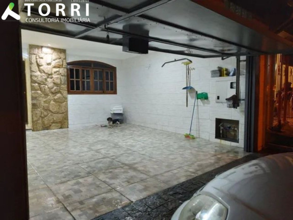 Imagem Sobrado com 2 Quartos à Venda, 250 m² em Eden - Sorocaba Imagem Sobrado com 2 Quartos à Venda, 250 m² em Eden - Sorocaba