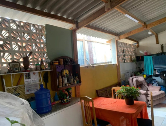 Imagem Casa com 5 Quartos à Venda, 200 m² em Jardim Itacolomi - São Paulo