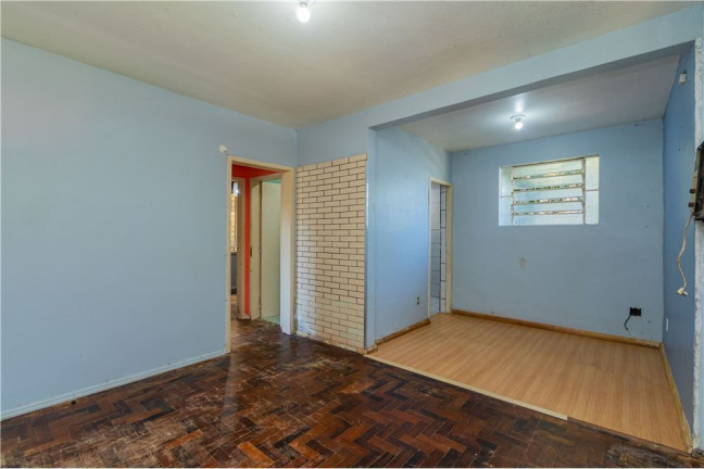 Imagem Casa com 3 Quartos à Venda, em Santa Tereza - Porto Alegre Imagem Casa com 3 Quartos à Venda, em Santa Tereza - Porto Alegre