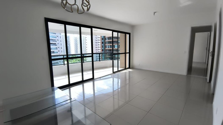 Imagem Apartamento com 3 Quartos à Venda, 113 m² em Alphaville I - Salvador