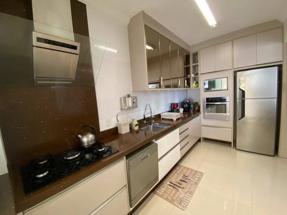 Imagem Apartamento com 3 Quartos à Venda, 310 m² em Centro - Balneário Camboriú