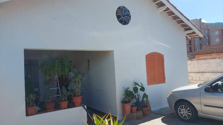 Imagem Casa com 3 Quartos à Venda, 140 m² em Centro - Ubatuba Imagem Casa com 3 Quartos à Venda, 140 m² em Centro - Ubatuba