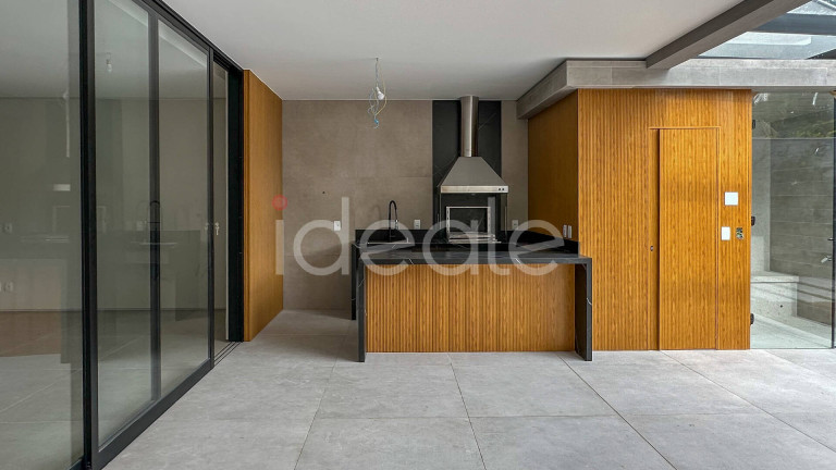 Imagem Casa de Condomínio com 5 Quartos à Venda,  em Barra Da Tijuca - Rio De Janeiro