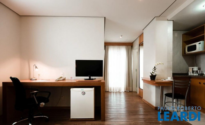 Imagem Flat com 1 Quarto à Venda, 44 m² em Centro - Santo André Imagem Flat com 1 Quarto à Venda, 44 m² em Centro - Santo André