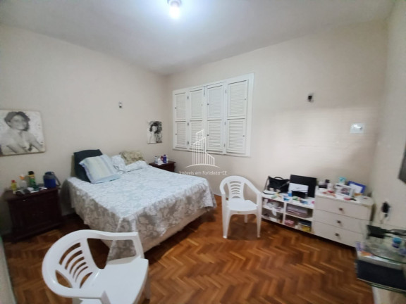 Imagem Casa com 6 Quartos à Venda, 300 m² em Vicente Pinzon - Fortaleza Imagem Casa com 6 Quartos à Venda, 300 m² em Vicente Pinzon - Fortaleza