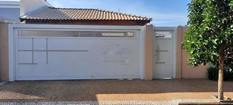 Imagem Casa com 3 Quartos à Venda, 200 m² em Centro - Guararapes Imagem Casa com 3 Quartos à Venda, 200 m² em Centro - Guararapes