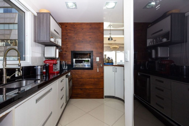 Imagem Imóvel com 2 Quartos à Venda, 85 m² em Auxiliadora - Porto Alegre Imagem Imóvel com 2 Quartos à Venda, 85 m² em Auxiliadora - Porto Alegre