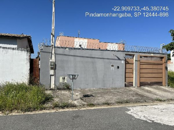 Casa com 2 Quartos à Venda, 200 m² em Centro - Pindamonhangaba
