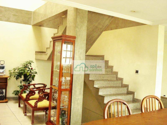 Imagem Casa com 3 Quartos à Venda, 400 m² em Butantã - São Paulo Imagem Casa com 3 Quartos à Venda, 400 m² em Butantã - São Paulo