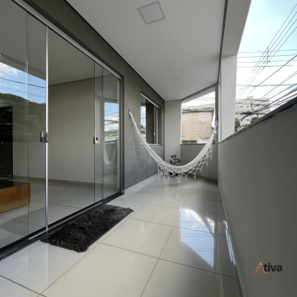 Imagem Casa com 3 Quartos à Venda, 123 m² Imagem Casa com 3 Quartos à Venda, 123 m²
