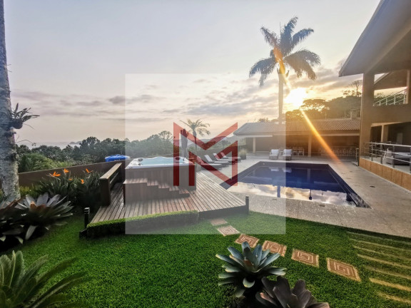 Imagem Casa com 7 Quartos à Venda, 800 m² em Enseada - Guarujá Imagem Casa com 7 Quartos à Venda, 800 m² em Enseada - Guarujá