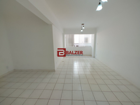 Imagem Apartamento com 3 Quartos à Venda, 122 m² em Centro - Florianópolis Imagem Apartamento com 3 Quartos à Venda, 122 m² em Centro - Florianópolis