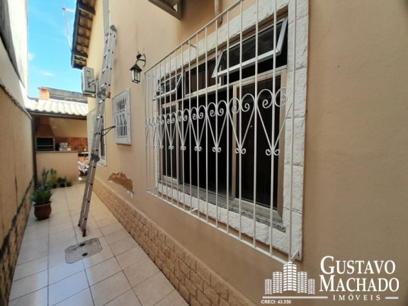 Imagem Casa com 3 Quartos à Venda, 132 m² em São Luís - Volta Redonda Imagem Casa com 3 Quartos à Venda, 132 m² em São Luís - Volta Redonda