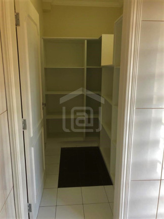 Imagem Casa com 3 Quartos à Venda, 250 m² em Jardim Das Hortências - Poços De Caldas Imagem Casa com 3 Quartos à Venda, 250 m² em Jardim Das Hortências - Poços De Caldas