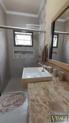 Imagem Casa com 3 Quartos à Venda, 250 m² em Cidade Jardim - Jacareí Imagem Casa com 3 Quartos à Venda, 250 m² em Cidade Jardim - Jacareí