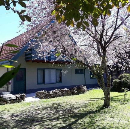 Imagem Casa com 5 Quartos à Venda, 212 m² em São Bento Do Sapucaí - Campos Do Jordão Imagem Casa com 5 Quartos à Venda, 212 m² em São Bento Do Sapucaí - Campos Do Jordão