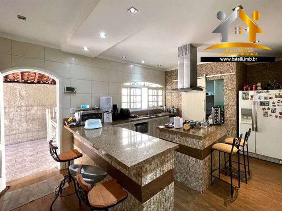 Imagem Casa com 3 Quartos à Venda, 131 m² em Granja Viana - Carapicuíba Imagem Casa com 3 Quartos à Venda, 131 m² em Granja Viana - Carapicuíba