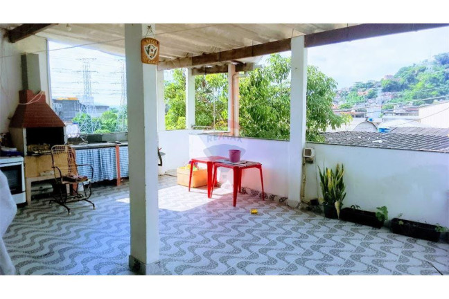 Imagem Casa com 2 Quartos à Venda, 218 m² em Madureira - Rio De Janeiro Imagem Casa com 2 Quartos à Venda, 218 m² em Madureira - Rio De Janeiro
