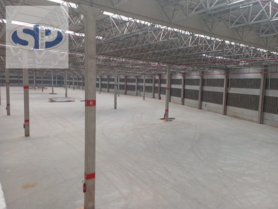 Imóvel Comercial para Alugar, 4.419 m² em Cumbica - Guarulhos