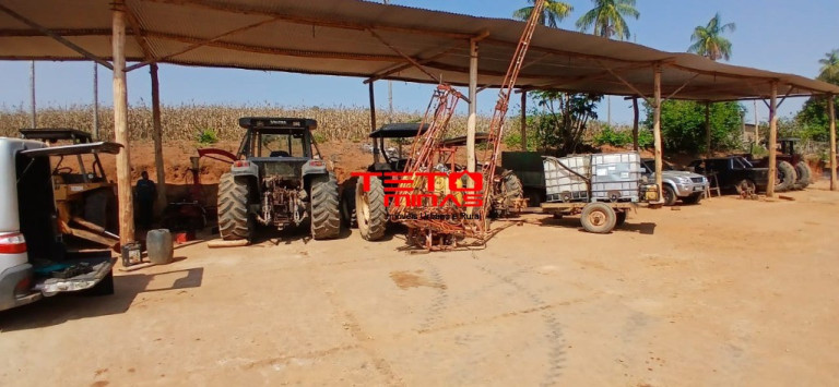 Imagem Imóvel com 4 Quartos à Venda,  em Zona Rural - Conceição Do Rio Verde