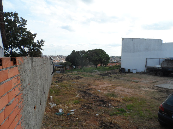 Imagem Imóvel à Venda, 4.100 m² em Lopes De Oliveira - Sorocaba Imagem Imóvel à Venda, 4.100 m² em Lopes De Oliveira - Sorocaba