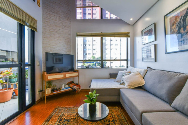Imagem Loft com 1 Quarto à Venda, 65 m² em Vila Suzana - São Paulo Imagem Loft com 1 Quarto à Venda, 65 m² em Vila Suzana - São Paulo