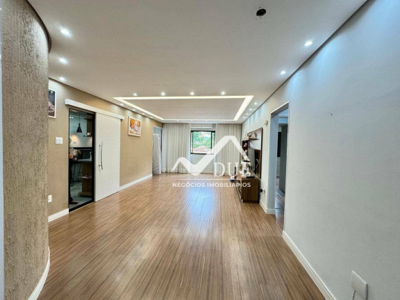 Apartamento com 2 Quartos à Venda, 105 m² em Marapé - Santos